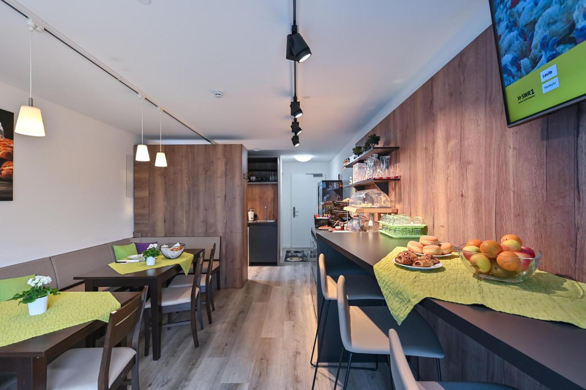 Hotel Gaestehaus Stock Zimmer Trueffeleckle Фрідріхсгафен Екстер'єр фото