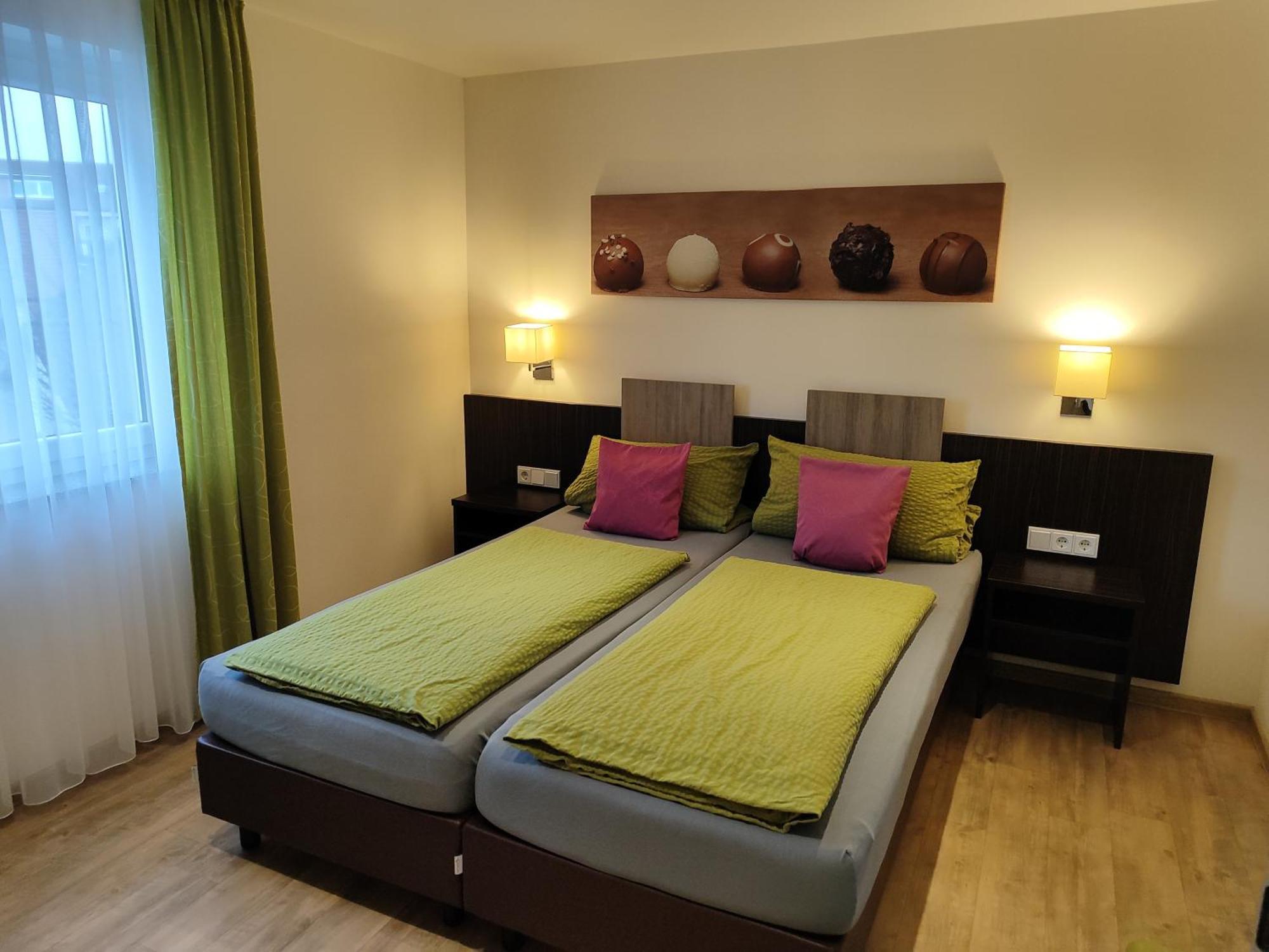 Hotel Gaestehaus Stock Zimmer Trueffeleckle Фрідріхсгафен Екстер'єр фото